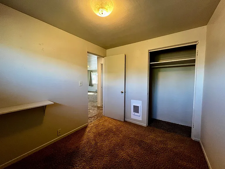 2102 S 2nd Ave — Photo 11
