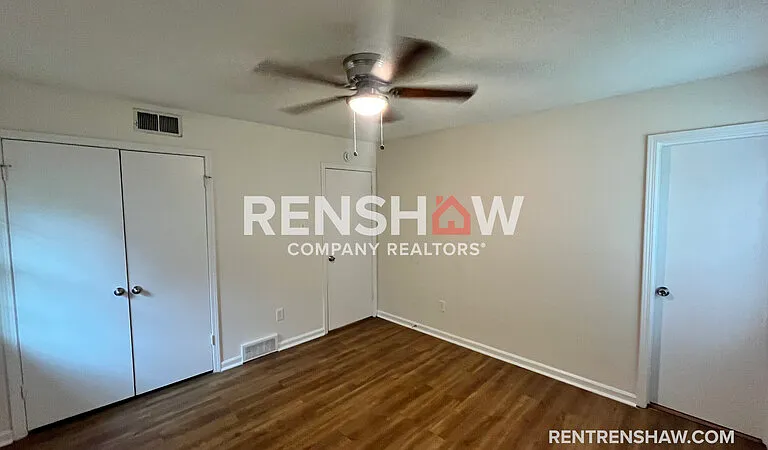 3909 Dante Ave — Photo 18