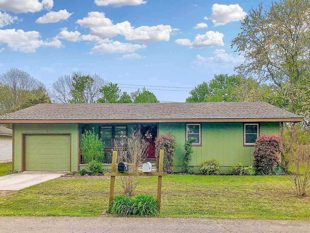 174 Rea St, Hollister, MO 65672 Zillow