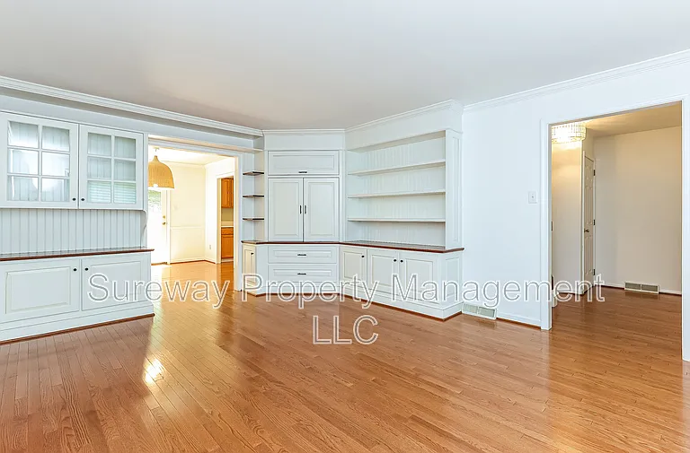 329 Catch Penny Ln — Photo 3
