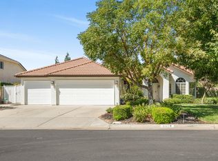 8409 N Sierra Vista Ave, Fresno, CA