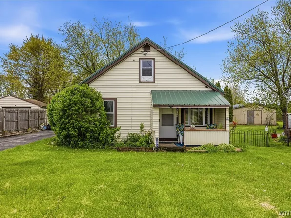 6129 Lockport Rd, Niagara Falls, NY 14305