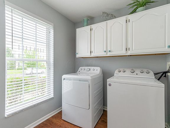4th image of 5587 Bow Falls Blvd