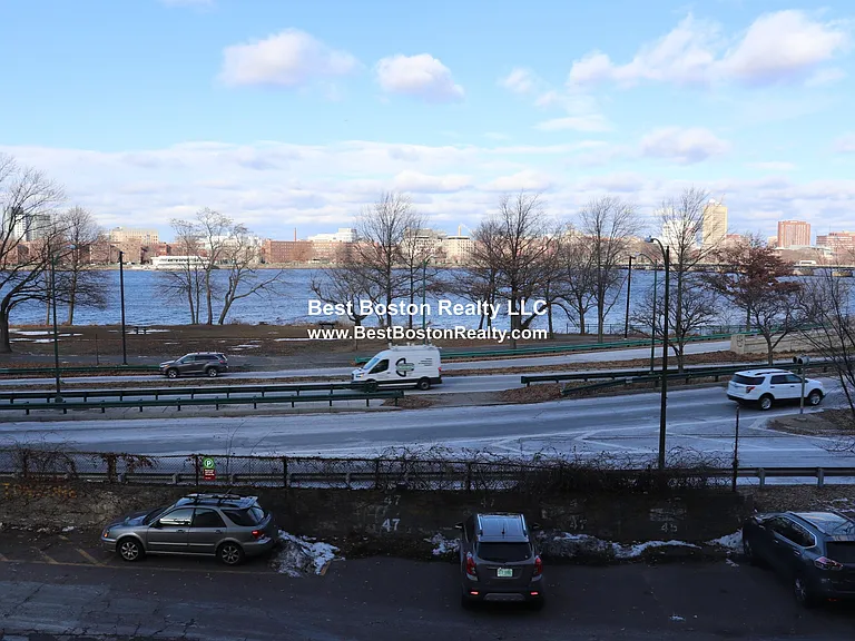 47 Bay State Rd #2R — Photo 7