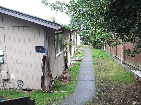 5th image of 4532 S Thompson Ave