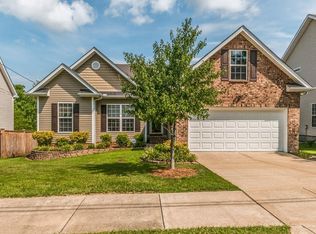 7875 Rainey Dr, Antioch, TN 37013