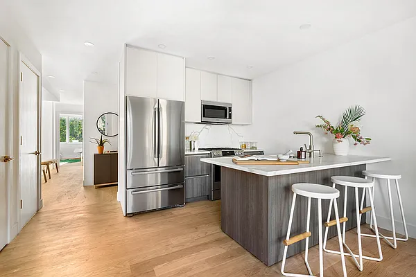 Sold by Corcoran | media 23