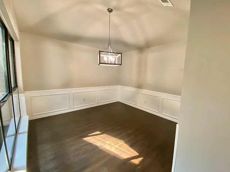 3924 Denham Way — Photo 6