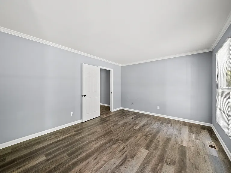 2108 Treverton Pl — Photo 29