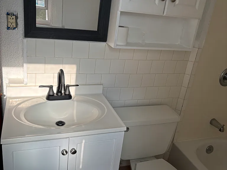508 Plymouth Dr — Photo 8