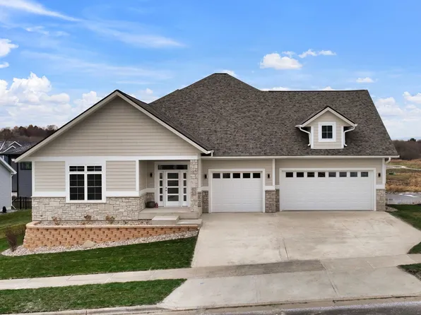 2316 Lonnie Ln, Sun Prairie, WI 53590
