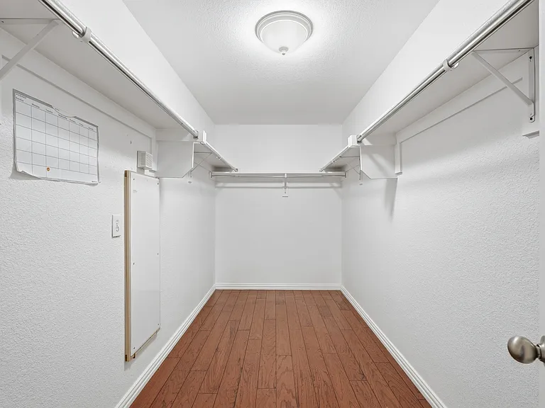3011 Clear Springs Dr — Photo 18