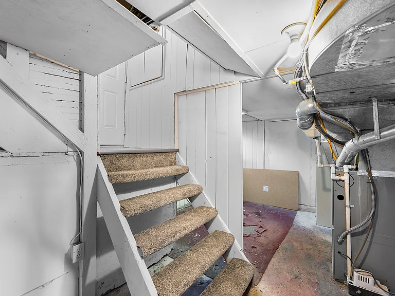 428 Bauman Ave — Photo 27