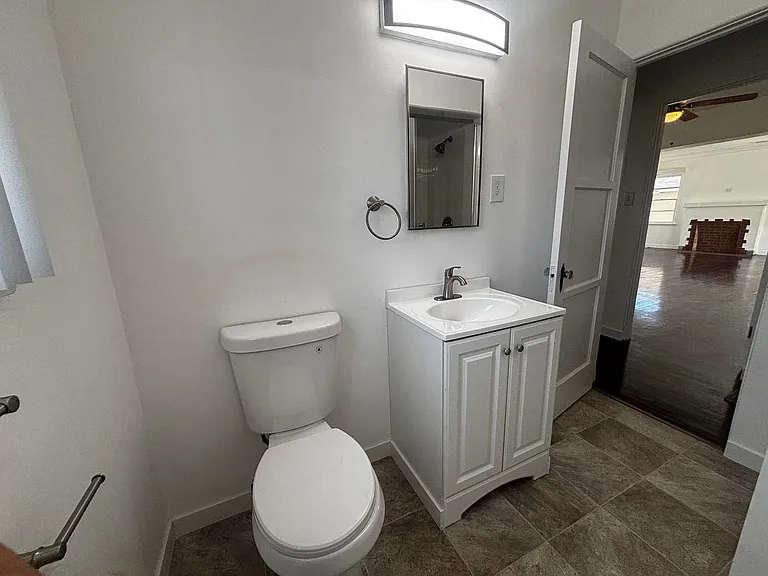 3689 Moultrie Ave — Photo 17