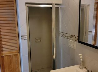 520 Albermarle Rd, Cedarhurst, NY 11516