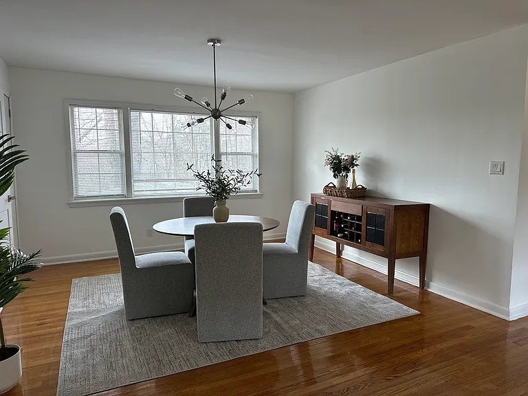 2440 Edgewater Dr SW — Photo 22