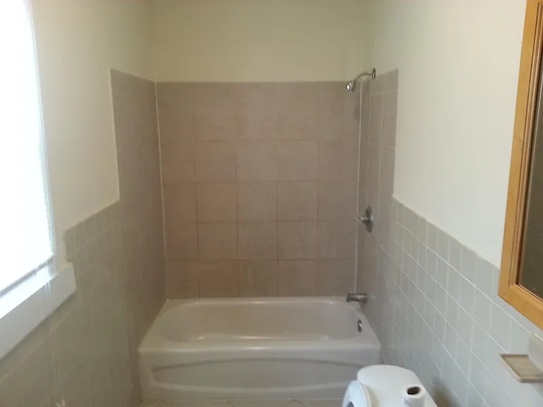 309 Hobart Ave #1 — Photo 6