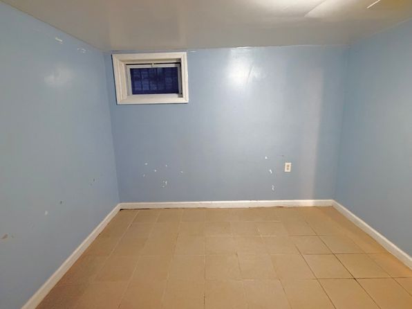 (undisclosed Address)