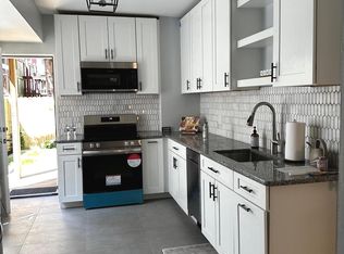 221 Walnut St, Phoenixville, PA 19460