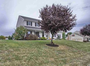 13 Teaberry Dr, Carlisle, PA 17015