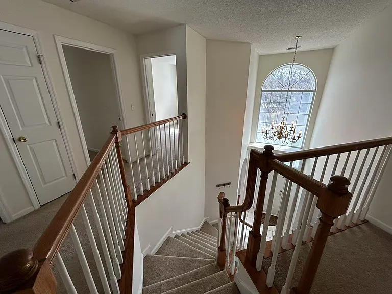 215 Spring Lake Dr — Photo 8