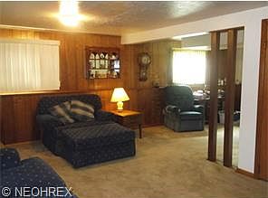 4th image of 4350 Hilltop Dr
