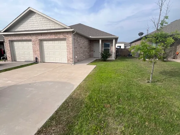 2716 Ginger Ct, Sherman, TX 75092