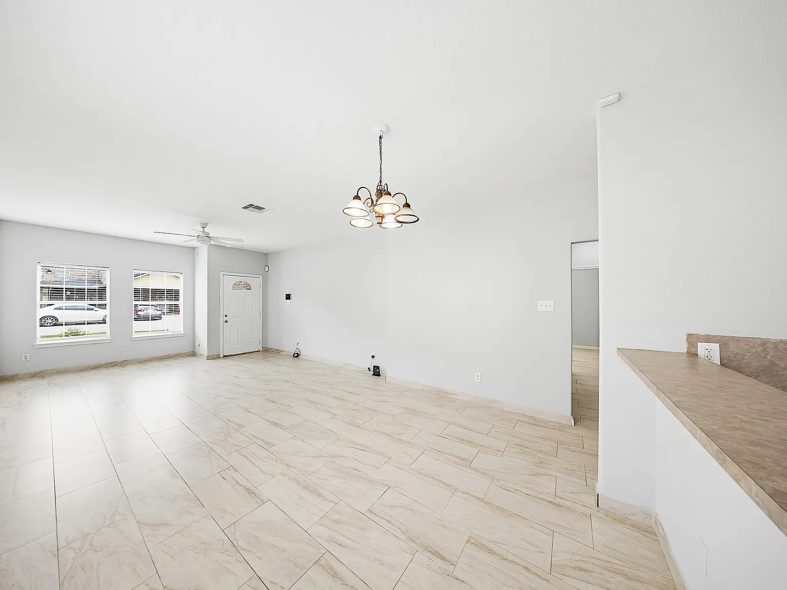 3 bed, 1333 sqft, $1,895 — Photo 4