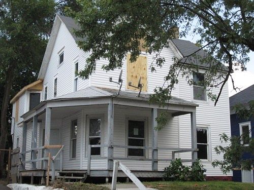 2nd image of 1827 Francis Ave SE
