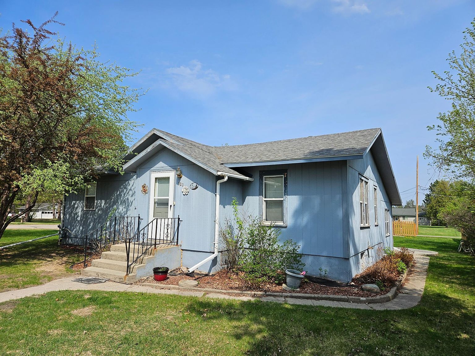 520 Geary Ave NE, Bagley, MN 56621 Zillow