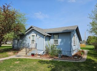 520 Geary Ave NE, Bagley, MN 56621