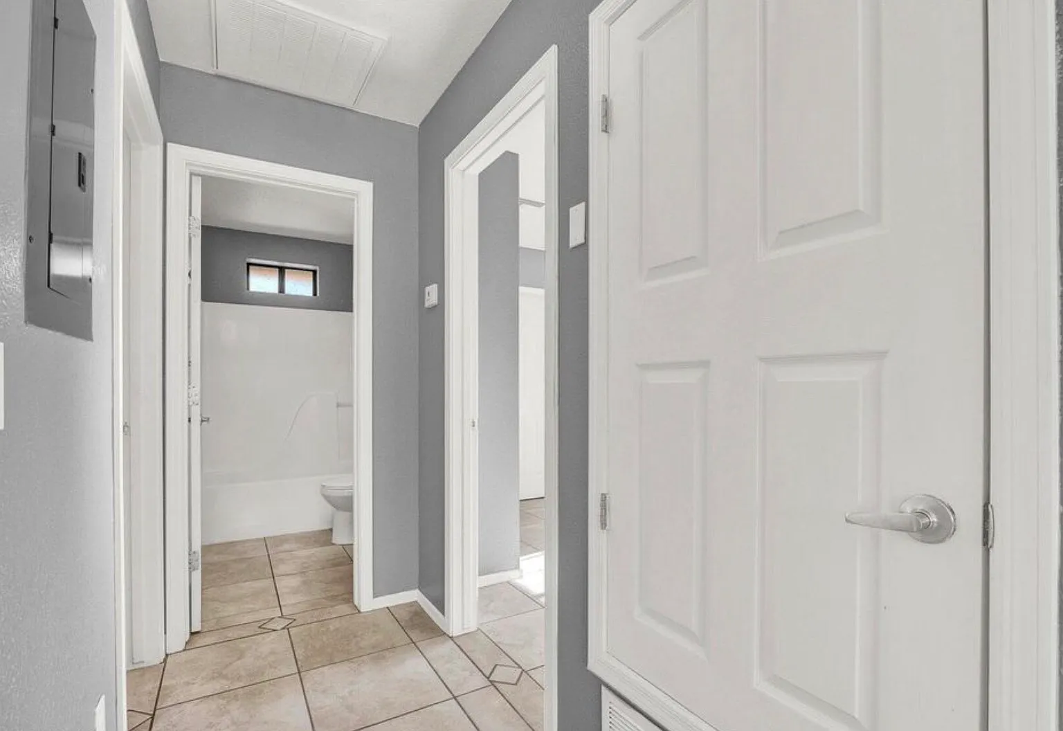 2 bed, 815 sqft, $1,250 — Photo 3
