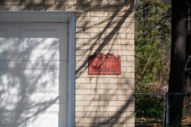2nd image of 114 Montray Road