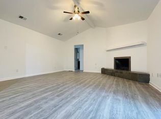 6516 Massey Ct, North Richland Hills, TX 76182