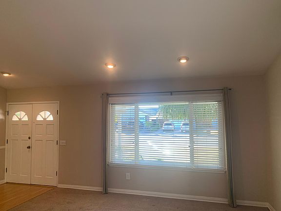 4th image of 20822 Glencairn Ln