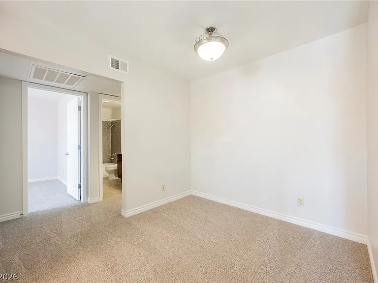 4921 Indian River Dr #120 — Photo 14