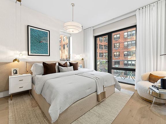 4th image of 244 E 52nd St #2C