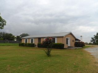 8735 Lamar St #I, Sanger, TX 76266