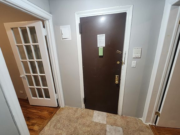 2nd image of 78 W 120th St #M3