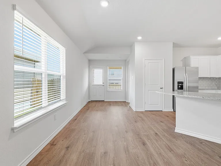 3122 Davis Trce — Photo 9