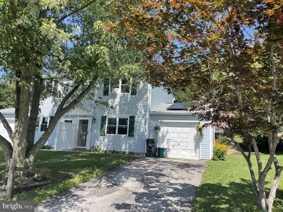 1061 Cloverton Dr, Columbia, PA, 17512