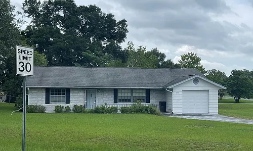 473 Lake Rd Photo 1