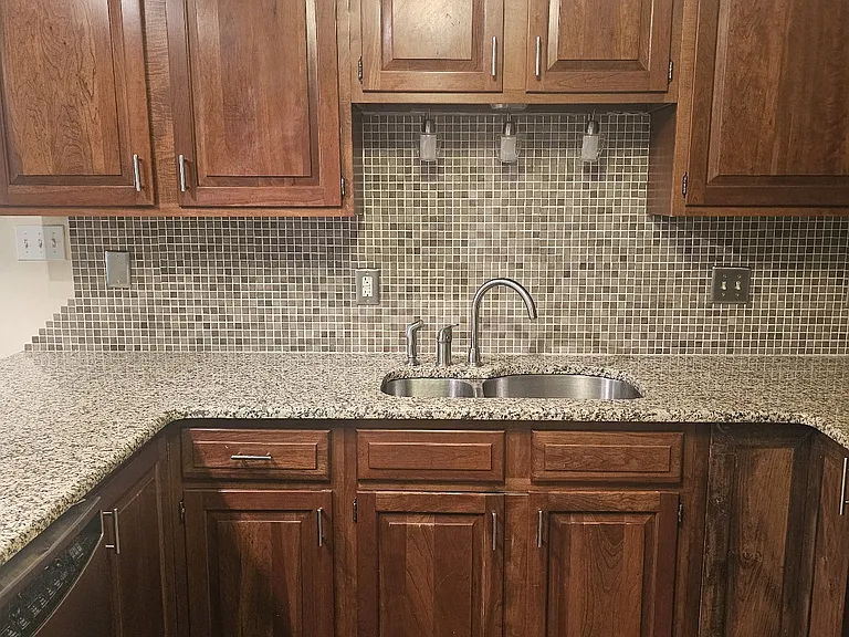 849 Baldwin Ave #1C — Photo 10