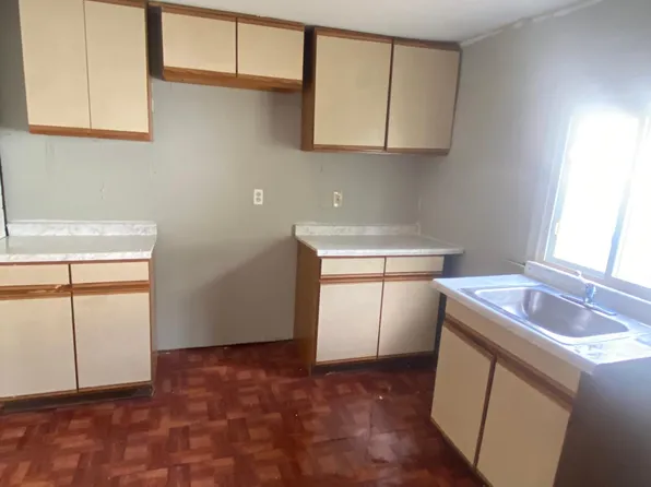 35831 Beverly Rd, Romulus, MI 48174