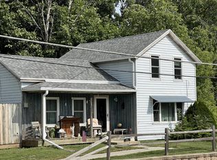 822 Broadway St, Sheboygan falls, WI