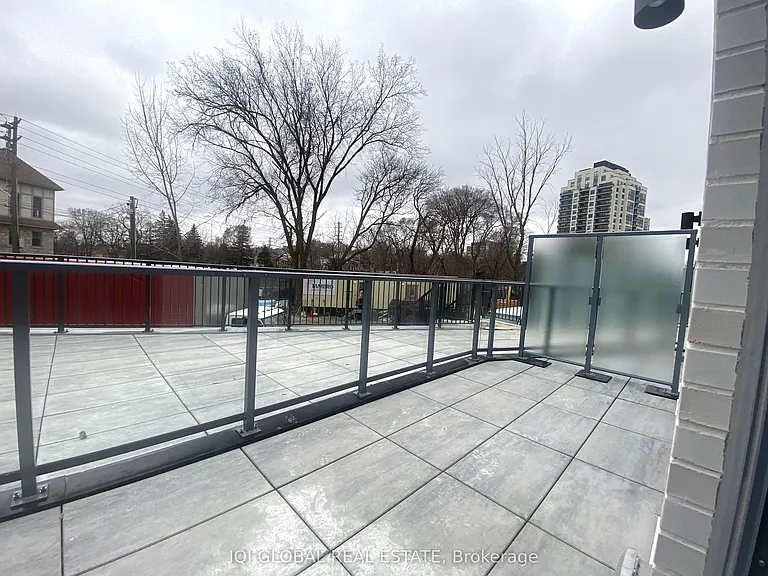 93 Arthur St S #105 — Photo 24