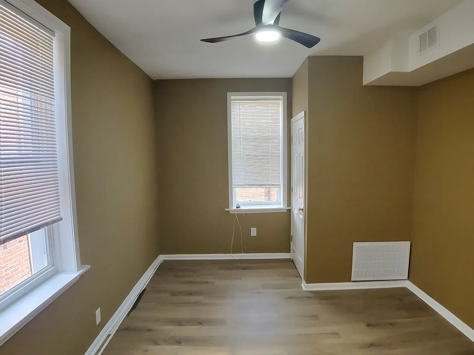 1 bed, 575 sqft, $1,200 — Photo 4