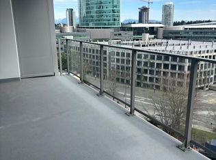 13387 Old Yale Rd #803, Surrey, BC V3T 3B1