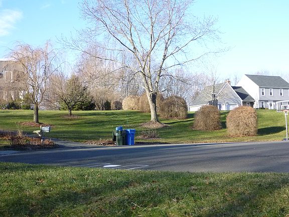 Northwest Cul-de-sac Border