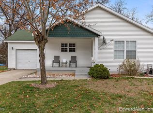 1542 Charles Russell Ct SW, Wyoming, MI 49509